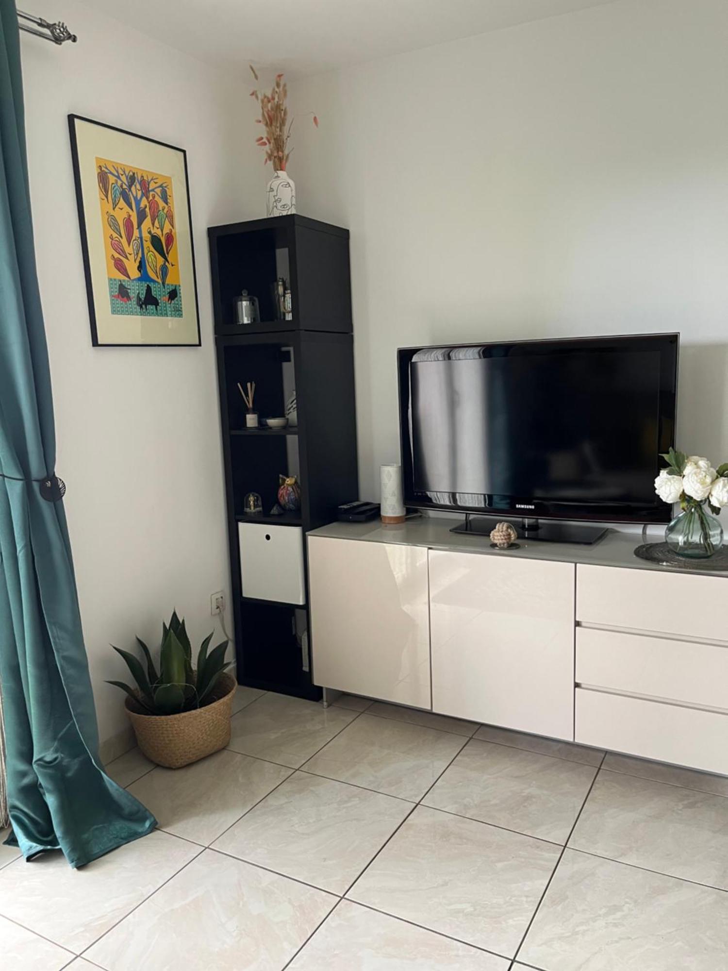 Charme Et Calme Apartment มาร์กเซย ภายนอก รูปภาพ